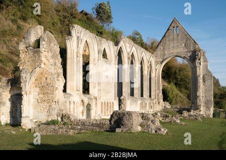 Beaumont-le-Roger (Normandie, Nordfrankreich): Das ehemalige Priorat der Heiligen Dreifaltigkeit ("prieure de la Sainte-Trinite"), als Nation registriertes Gebäude Stockfoto