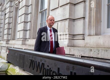 Professor Chris Whitty, Chief Medical Officer für England und Chief Medical Adviser bei der Regierung trifft zu einem Notfall-COBRA-Treffen ein. Stockfoto