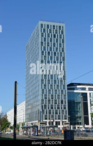 Hochhaus Mercedes Benz Bank Otto Braun Strasse Mitte Berlin Deutschland Stockfotografie Alamy