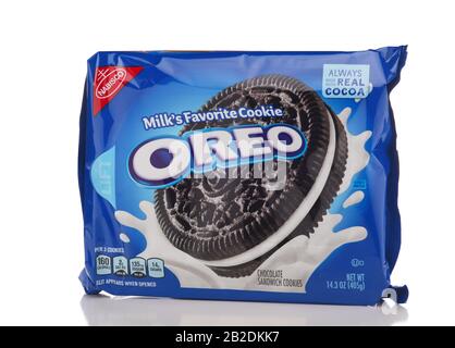 Irvine, KALIFORNIEN - 30. APRIL 2019: Ein Paket von Oreo Cookies aus Nabalisco. Melks Lieblings-Cookie. Stockfoto