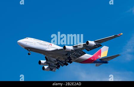 Asiana Airlines Boeing 747 Jet Landing Stockfoto