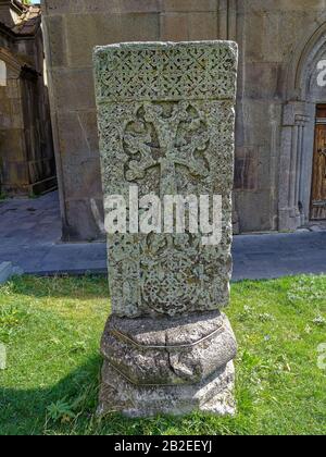 Kecharis (Steinkreuz) im Kloster in Tsaghkadzor in Armenien Stockfoto