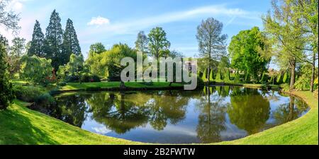 Frankreich, Cher, Apremont sur Allier, beschriftet mit Les Plus Beaux Villages de France (Die Schönsten Dörfer Frankreichs), Parc Floral d'Apremont sur Alli Stockfoto