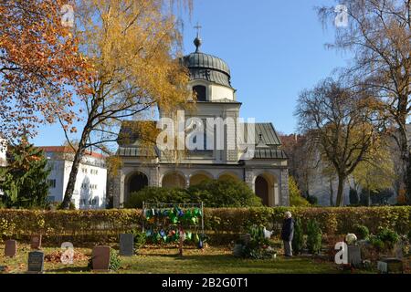 Friedhofskapelle, Alter St.-Matthäus-Kirchhof, Schönenberg, Berlin, Deutschland Stockfoto