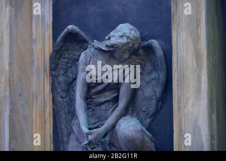 Trauerfigur, Greifer, Alter St.-Matthäus-Kirchhof, Schöneberg, Berlin, Deutschland Stockfoto