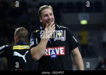 Mannheim, Deutschland. Februar 2020. Handball: Bundesliga, Rhein-Neckar Löwen - TSV Hannover-Burgdorf, 25. Spieltag, Oliver Roggisch (Sportdirektor, Rhein Neckar Löwen). Credit: Michael Deines / dpa / Alamy Live News Stockfoto