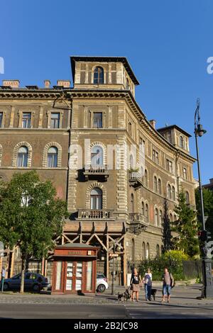 Altbau, Kodaly Koeroend, Budapest, Ungarn Stockfoto