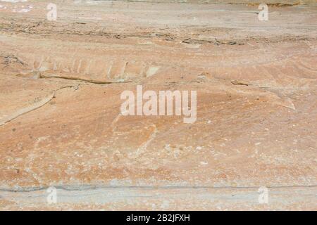 3000 Jahre alte Felsmalereien. PHA Taem die prähistorische Touristenattraktion „Malerklippe“ in UbonRatchathani, Thailand Stockfoto