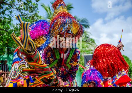 Februar 2020, Brasilianisches Karneval. Popular Culture, Meeting of 'Maracatus de baque solto' ('ländliches Maracatu'), Musik und Tanz typisch für Pernambuco. Stockfoto