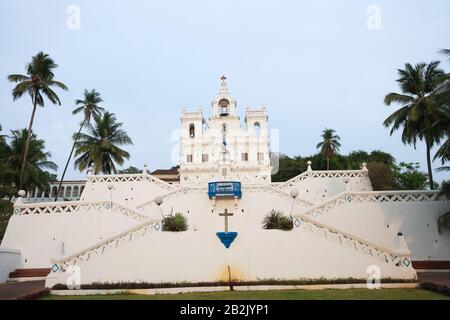 Blick auf die Muttergottes Von der Unbefleckten Empfängniskirche, Panajim, Goa, Indien Stockfoto