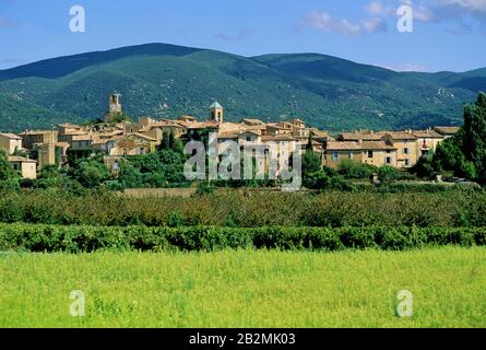 Lourmarin Dorf Luberon., Vaucluse Department, Frankreich Stockfoto