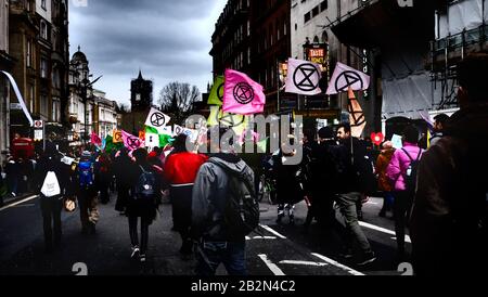 Protestierende der Aufstandsbewegung in London am 22. Februar 2020. Stockfoto