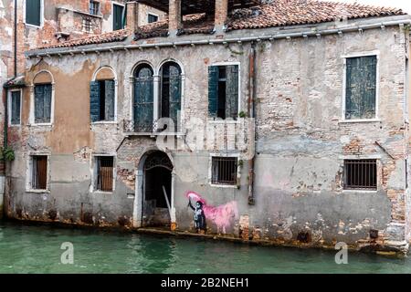 Banksys Migranten-Kindermural, Dorsoduro, Venedig, italien, 2019 Stockfoto