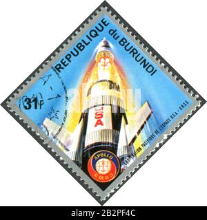 Burundi - CIRCA 1975: Ein Stempel, der in Burundi gedruckt wurde, ein spezielles Apollo - Sojus-Test-Projekt, das die dritte Stufe von Apollo, etwa 1975, abbildete Stockfoto