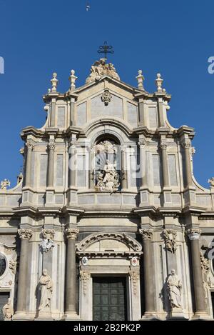 Dom, Piazza Duomo, Catania, Sizilien, Italien Stockfoto