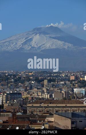 Vulkan Ätna, Catania, Sizilien, Italien Stockfoto