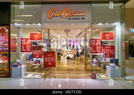 Hongkong, CHINA - 23. JANUAR 2019: Eintritt zum Cath Kidston Store im New Town Plaza Einkaufszentrum in Sha Tin. Stockfoto