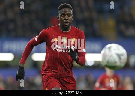 London, ENGLAND - 3. MÄRZ Divock Origi aus Liverpool während des FA-Cup-Spiels zwischen Chelsea und Liverpool an der Stamford Bridge, London am Dienstag, 3. März 2020. (Kredit: Jacques Feeney / MI News ) Foto darf nur für redaktionelle Zwecke in Zeitungen und/oder Zeitschriften verwendet werden, Lizenz für kommerzielle Nutzung erforderlich Kredit: MI News & Sport /Alamy Live News Stockfoto