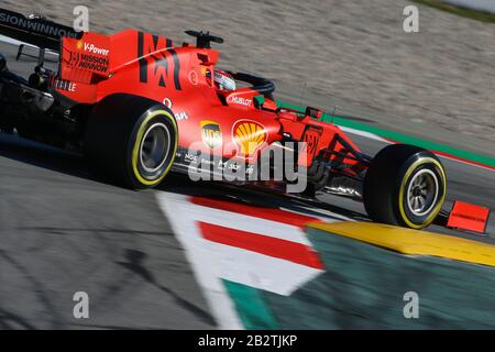 Charles Leclerc von der Scuderia Ferrari im Jahr 2020 F1 Wintertests auf dem Circuit de Catalunya, Montmelò, Spanien Stockfoto