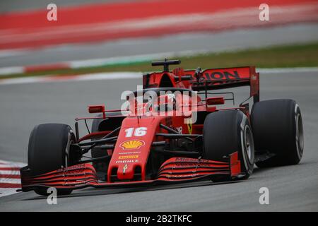 Charles Leclerc von der Scuderia Ferrari im Jahr 2020 F1 Wintertests auf dem Circuit de Catalunya, Montmelò, Spanien Stockfoto