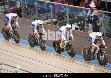 Katie Archibald, Elinor Barker, Eleanor Dickinson und Neah Evans von Der Mannschaftsverfolgung Der Frauen in Großbritannien - Finale während der von Tissot am 27. Februar 2020 auf dem Velodrome in Berlin präsentierten Rennradweltmeisterschaften 2020 - Foto Laurent Lairys/DPPI Stockfoto