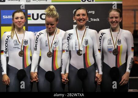 Chloe Dygert, Jennifer Valente, Emma White und Lily Williams von den USA Frauen Team Pursuit - Podium während der von Tissot am 27. Februar 2020 auf dem Velodrome in Berlin präsentierten Rennradweltmeisterschaften 2020 - Foto Laurent Lairys/DPPI Stockfoto