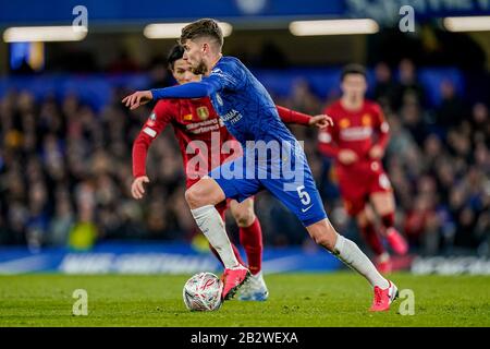 London, Großbritannien. März 2020. Jorginho von Chelsea beim FA-Cup-Spiel zwischen Chelsea und Liverpool an der Stamford Bridge, London, England am 3. März 2020. Foto von David Horn. Kredit: Prime Media Images/Alamy Live News Stockfoto