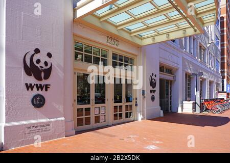Washington, DC 21 FEB 2020 - Ansicht des Hauptquartiergebäudes des World Wildlife Fund (WWF) in Washington DC. Stockfoto