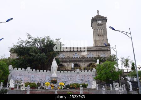 Nha TRANG, VIETNAM - 28. FEBRUAR 2020: Christo the King Cathedral Stockfoto