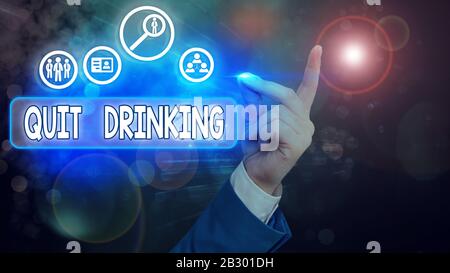 Handschriftertext Trinkt nicht mehr. Konzeptionelles Foto bedeutet, dass man sich von alkoholischen Getränken fernhält Stockfoto