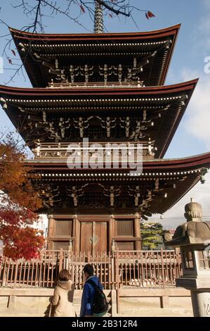 Pagode bei Hida Kokubunji, Takayama, Japan. Der Tempel wurde 746 von Kaiser Shomu erbaut. Die Pagode wurde im Jahre 1891-3 (Edo-Zeit) rekonstruiert. Stockfoto