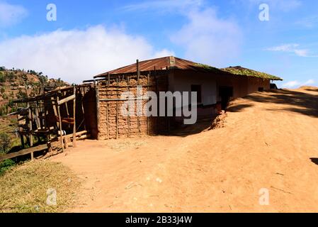 Lokales Wohnhaus in den Usambara-Bergen Stockfoto