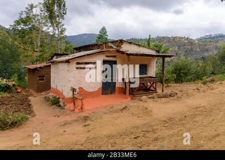 Lokales Wohnhaus in den Usambara-Bergen Stockfoto