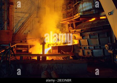 Stahlfabrik, Hüttenwerk oder Metallwerk Stockfoto