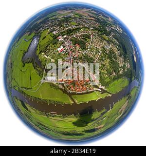 Stadtansicht von Hitzacker an der Elbe, 08.08.2012, Luftbild, Deutschland, Niedersachsen, Hitzacker Stockfoto