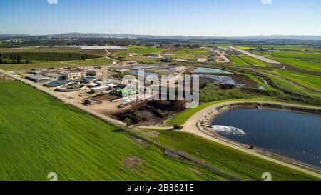 Teiche mit Kläranlagen - Israel Stockfoto