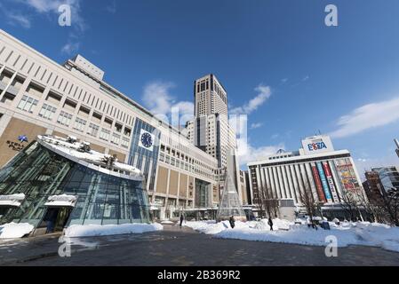 JR Tower und Sapporo Station im Winter Sapporo Hokkaido Japan Stockfoto
