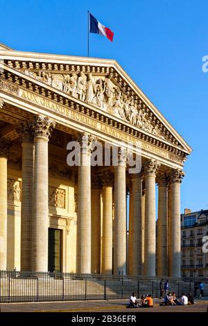 Frankreich, Paris, Latin Quarter, Pantheon (um die Jahre um die Jahre 17990) neoklassizistischer Stil, Gebäude in Form eines griechischen Kreuzes, das von Jacques Germain Soufflot und Jean Baptiste Rondelet erbaut wurde Stockfoto