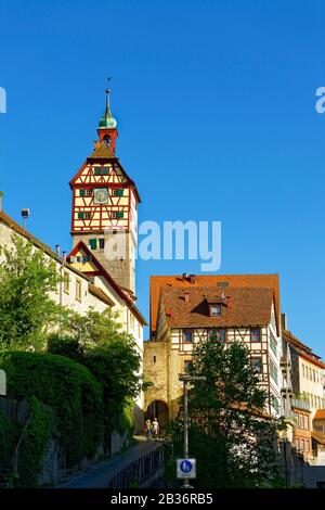 Deutschland, Bade Wurtemberg, Schwebisch Hall, Fachwerk in der alten Innenstadt, Jose Tower (Josenturm) Stockfoto