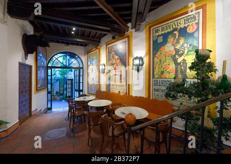 Spanien, Andalusien, Costa del Sol, Málaga, Bodega Bar El Pimpi Stockfoto