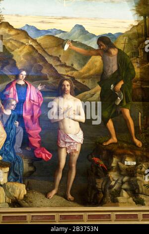 Italien, Venetien, Vicenza, Kirche Santa Corona (Chiesa di Santa Corona), die von der UNESCO zum Weltkulturerbe ernannt wurde, Christus Taufe von Bellini Stockfoto