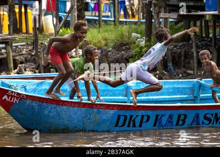 Indonesien, Papua, Asmat-Distrikt, Agats Stockfoto