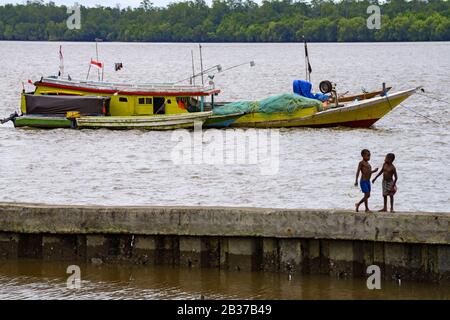 Indonesien, Papua, Asmat-Distrikt, Agats Stockfoto