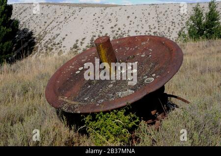 Blick auf die Earnscleugh Tailings, ein Goldbaggerplatz in der Nähe der Stadt Alexandra, Central Otago. Die Arbeiten stammen aus den 1860er Jahren. Stockfoto