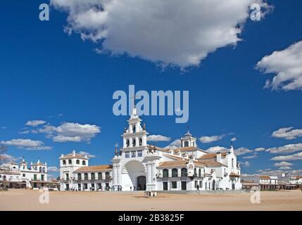 Wallfahrtskirche in El Rocio, Andalusien, Spanien Stockfoto