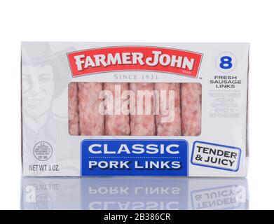 Irvine, CA - 29. Januar 2014: Ein Paket Von Farmer John Pork Links. Eine Marke der Hormel Foods Corporation ist seit 1931 ein Hersteller von Schweinefleischprodukten. Stockfoto