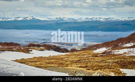 Panoramablick auf die Provinz Feuerland in der Nähe von Ushuaia, Argentinien. Stockfoto