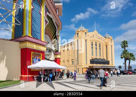 Luna Park Melbourne und Palais Theatre, Lower Esplanade, St Kilda, Melbourne, Victoria, Australien Stockfoto