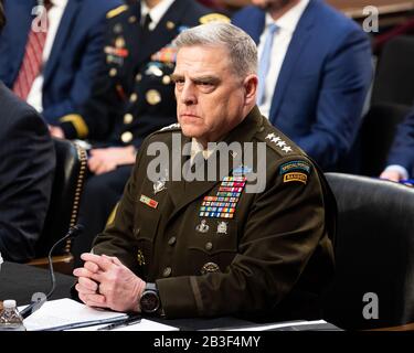 Washington Vereinigte Staaten Marz 2020 General Mark Milley Vorsitzender Der Joint Chiefs Of Staff Bei Einer Anhorung Des Senatsausschusses Fur Bewaffnete Dienste Credit Sopa Images Limited Alamy Live News Stockfotografie Alamy