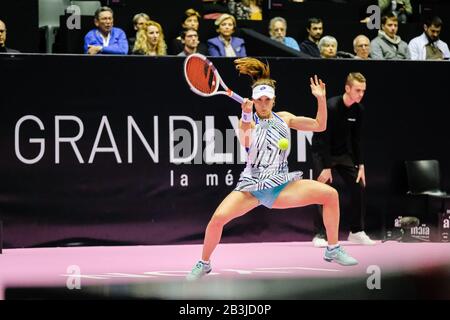 Am 04/03/2020, Lyon, Auvergne-Rhein-ône-Alpen, Frankreich. 6th Sense Damen Tennis Open im Palais des Sports de Gerland. Stockfoto